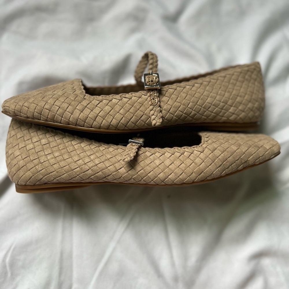 Brand-Vince Camuto